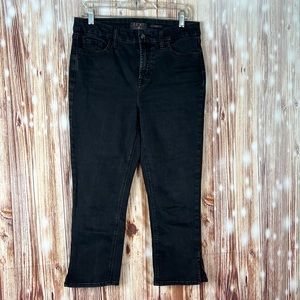Jen 7 for All Mankind Black Denim Capri 8